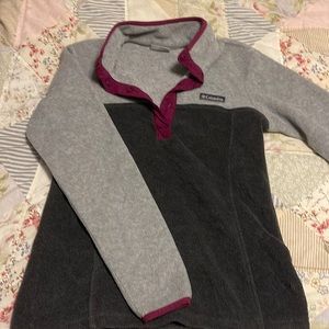 Xs Columbia fleece